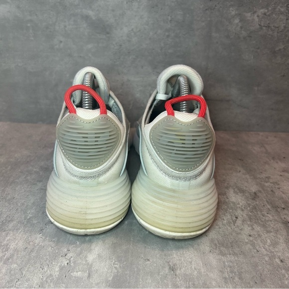 Nike Air Max 2090 Running Shoes DJ3028-001 Womens sz 8.5 - grey - Picture 4 of 6